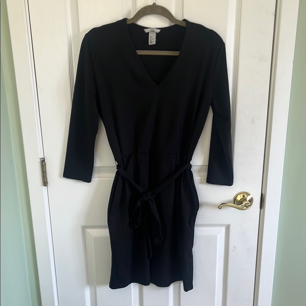 Chic Black Long Sleeve Dress